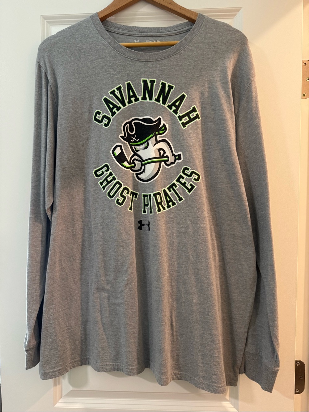 Under Armour Men's Gray Savannah Ghost Pirates Long-Sleeve Tee